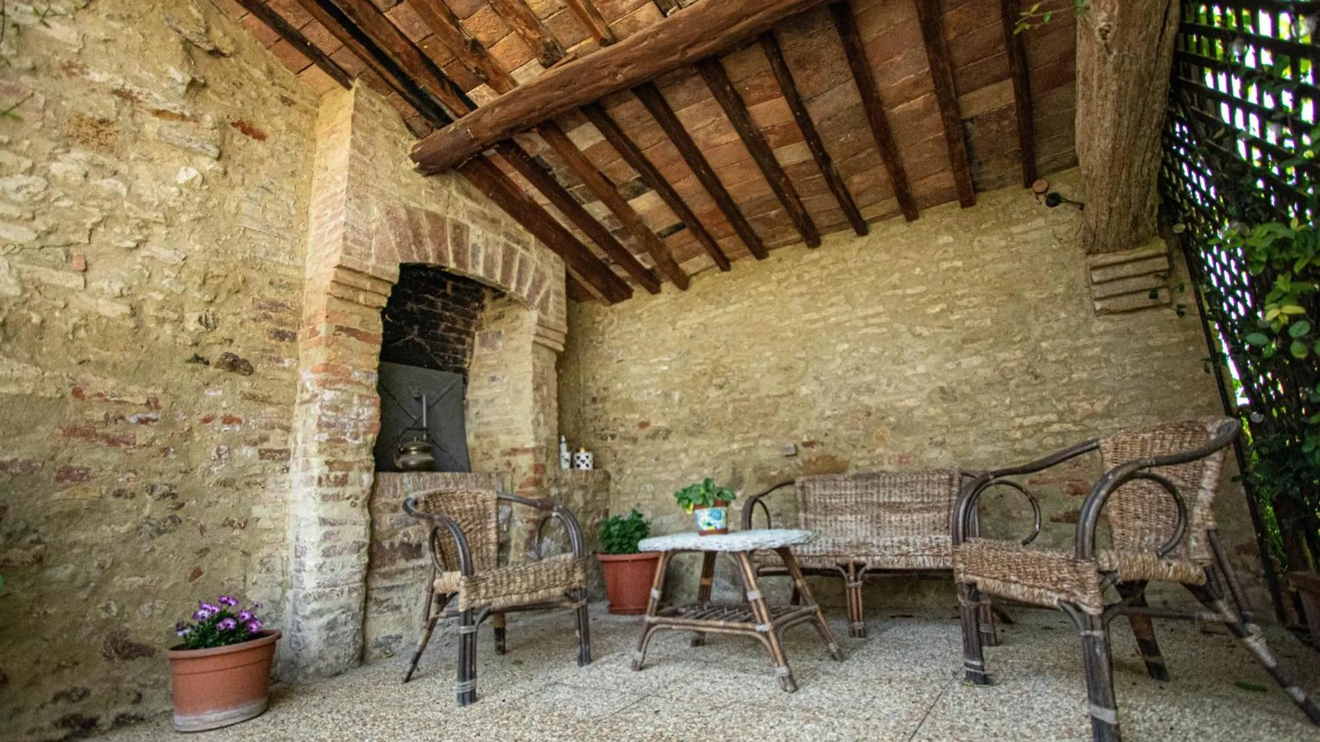 Agriturismo Biofattoria L'Upupa Montalcino 0*,  Italië